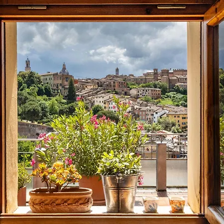 Apartment Attico San Francesco Siena
